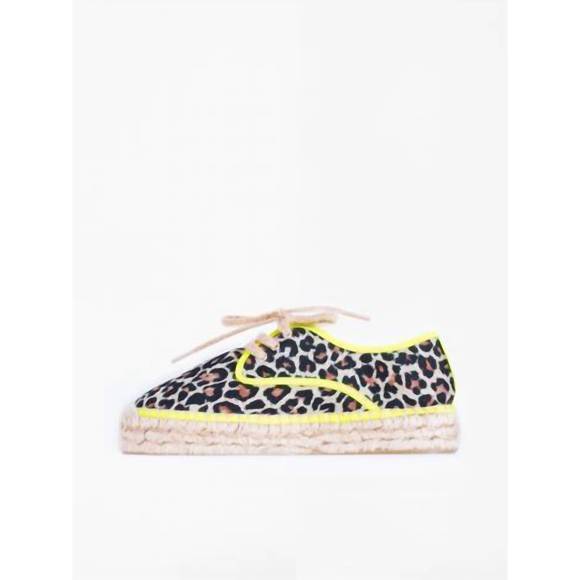 NEW VILAGALLO tropico blucher shoe in leopard - Picture 1 of 2